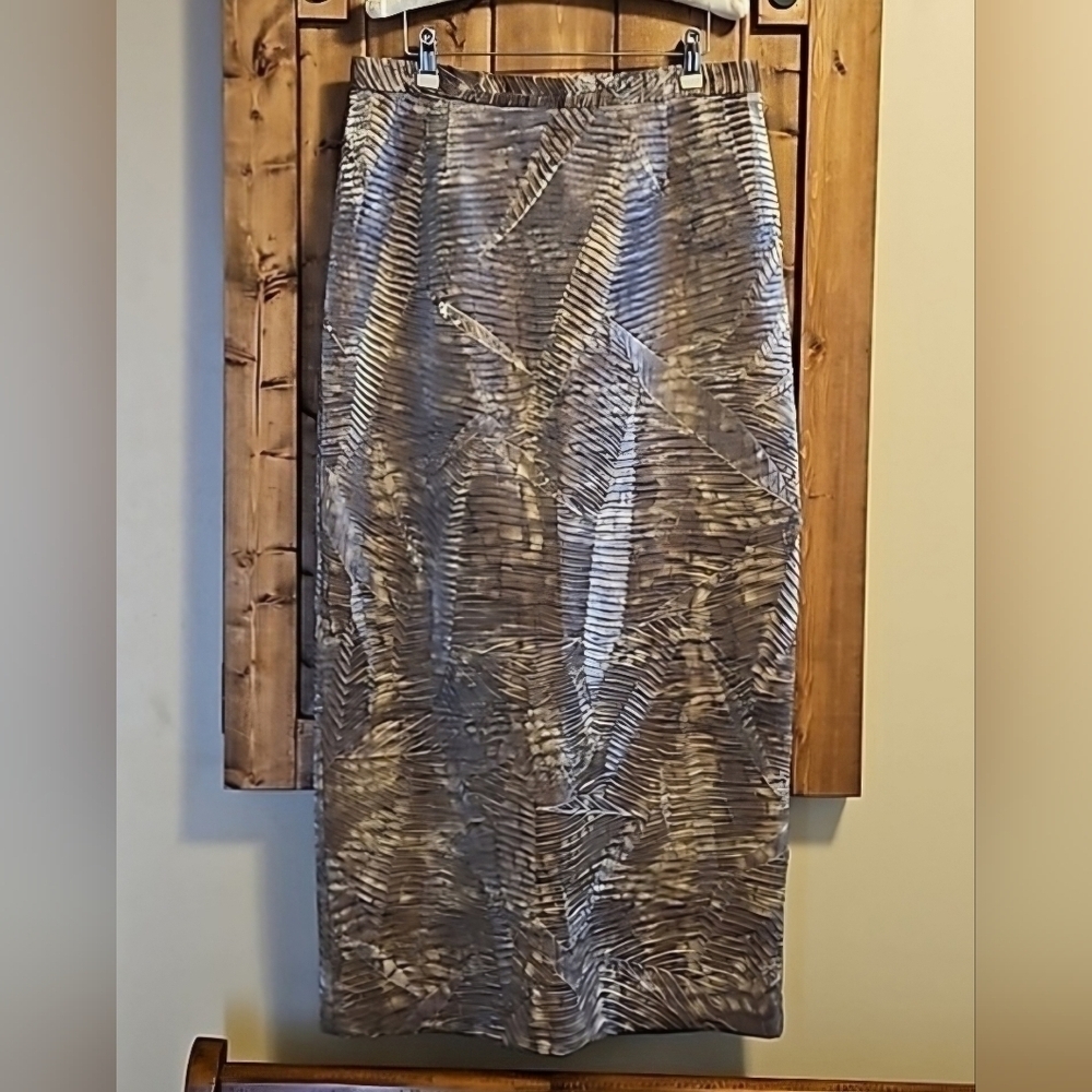 Joseph Ribkoff Vintage Metallic Gold Textured Straight Maxi Skirt Size 12